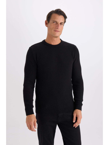 DEFACTO Standard Fit Crew Neck Textured Knitwear Sweater