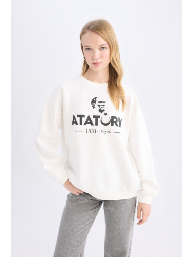 DEFACTO Oversize Wide Pattern Crew Neck Atatürk Printed Sweatshirt