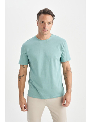 DEFACTO New Regular Fit Crew Neck Basic Plain Short Sleeve T-Shirt