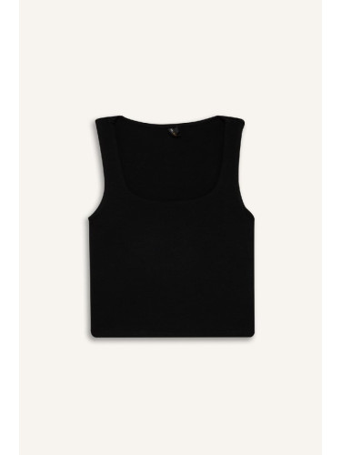 DEFACTO Slim Fit Slim Cut Square Neck Basic Plain Black Tank Top