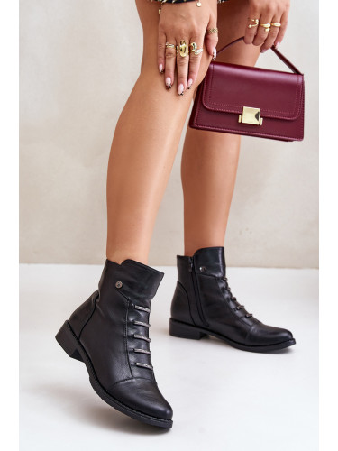 Insulated women's ankle boots on a flat heel black labise