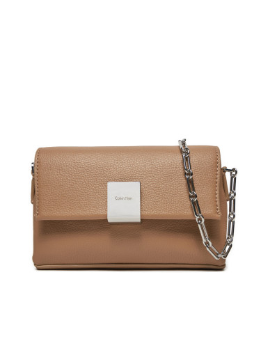 Дамска чанта Calvin Klein Ck Plaque Sm Crossbody W/Chain K60K612785 Кафяв