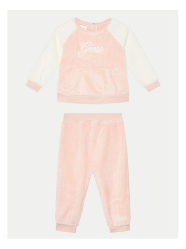 Guess Анцуг A4BG13 WFRS0 Розов Regular Fit