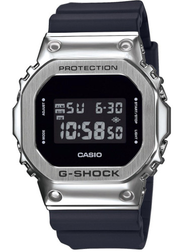 Casio G-Shock Мъжки часовник GM-5600U-1ER