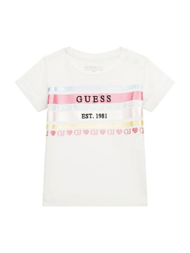 Бебешка тениска в бял цвят с надпис Guess