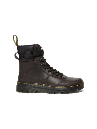 Кожени боти Dr. Martens Combs Tech Leather в кафяво с равна подметка с лека изолация DM27804201