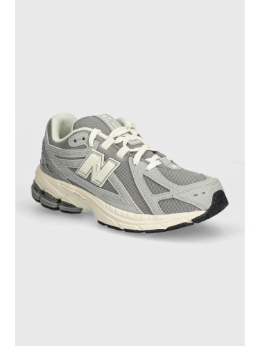 Детски маратонки New Balance 1906 в сиво GC1906EJ