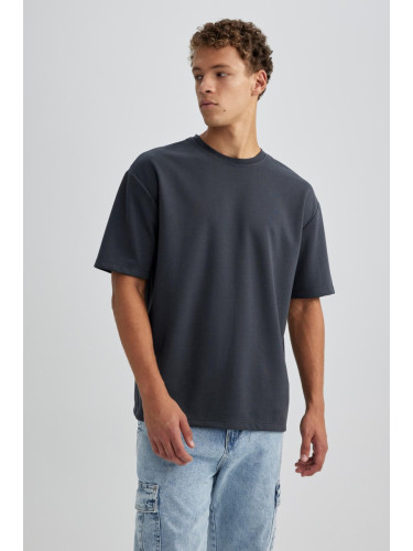 DEFACTO Oversize Fit Crew Neck T-Shirt