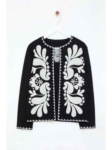 Trendyol Black Regular Pattern Embroidered Detailed Thin Jacket Coat