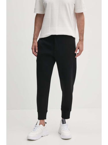 Панталон Emporio Armani в черно с кройка тип jogger