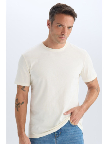 DEFACTO New Regular Fit Crew Neck Basic Plain Short Sleeve T-Shirt