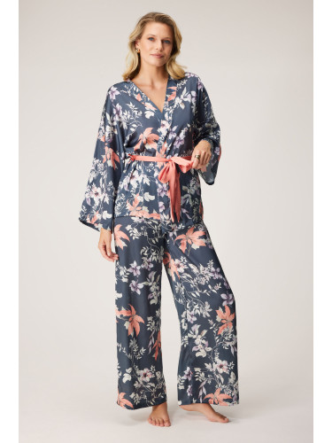 Сатенена пижама Diamond by Astratex Romina дълга