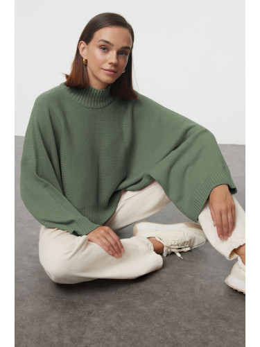 Trendyol Green Wide Pattern Bat Sleeve Knitwear Sweater