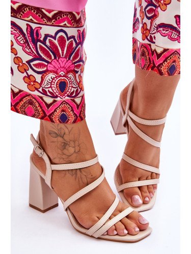 Boto Кожени сандали на ток бежово Florentina