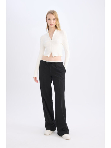 DEFACTO Wide Leg Normal Waist Wide Pocket Darted Wide Leg Trousers