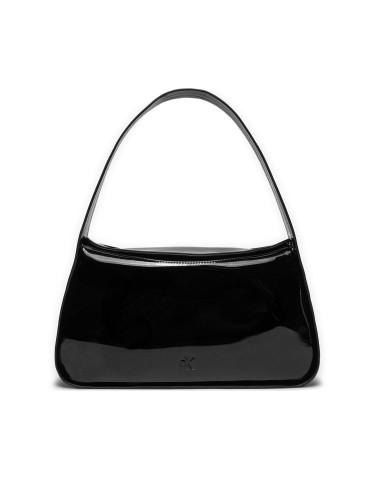 Дамска чанта Calvin Klein Jeans Block Shoulder Bag25 Patent K60K613045 Черен