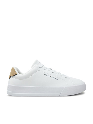 Сникърси Tommy Hilfiger Th Court Lth Detail Ess FM0FM05367 Бял