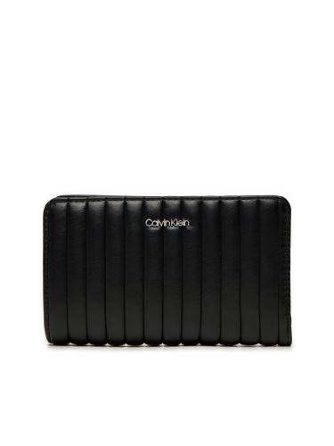 Голям дамски портфейл Calvin Klein Mini Line Quilt Medium Bifold K60K613063 Черен