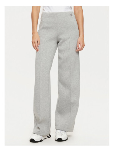 Calvin Klein Текстилни панталони K20K207947 Сив Relaxed Fit