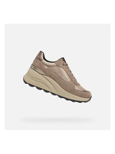 Beige women's sneakers Geox Spherica EC13 - Women's