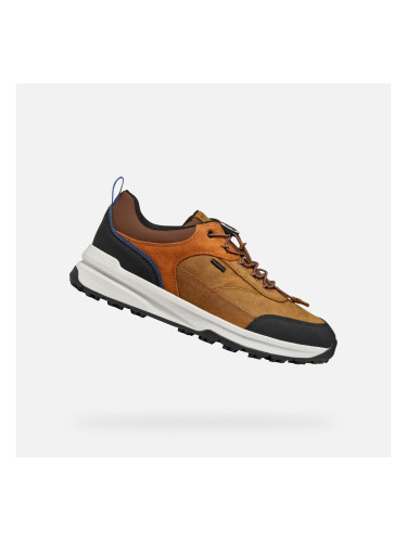 Orange men's sneakers Geox Sterratrail + Grip - Men