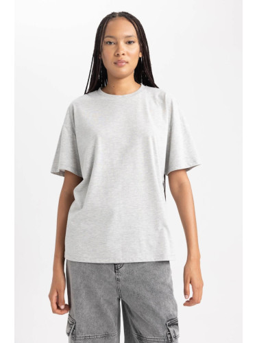 DEFACTO Oversize Fit Crew Neck Short Sleeve T-Shirt