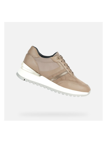 Brown women's sneakers Geox Desya - Women's