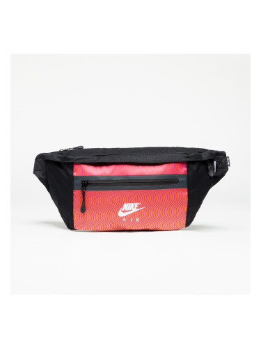 Чанта за кръста Nike Elemental Premium Fanny Pack Black/ Black/ White Universal