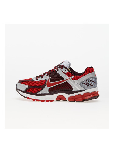 Сникърси Nike Wmns Zoom Vomero 5 Mystic Red/ Mystic Red-Mtlc Platinum EUR 35.5