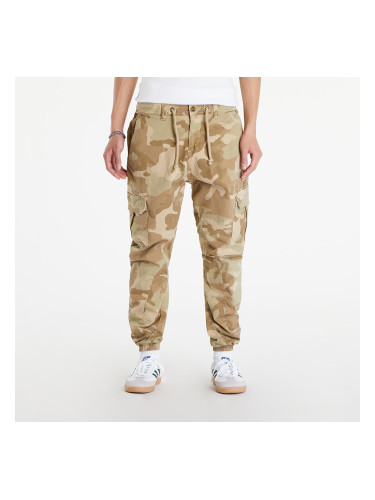 Панталони Urban Classics Camo Cargo Jogging Pants Sand Camo S