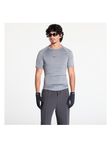Тениска Nike Pro Men's Dri-FIT Tight Short-Sleeve Fitness Top Smoke Grey/ Black S