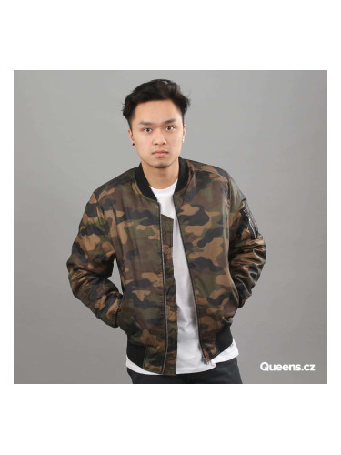 Яке Urban Classics Camo Basic Bomber Jacket Camo Green S