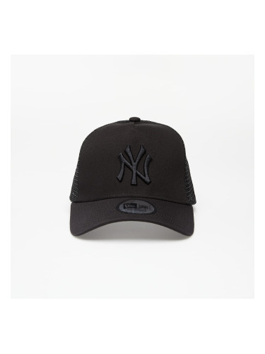 Шапка New Era Clean Trucker NY C/O Black Universal