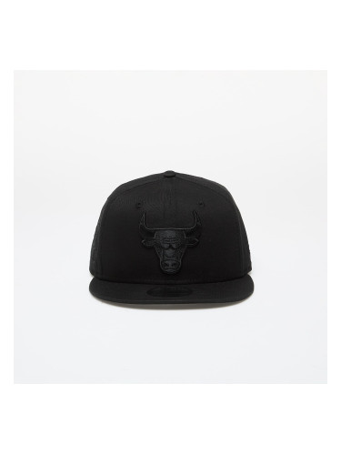 Шапка New Era NBA Chicago Bulls Monochrome 9FIFTY Snapback Cap Black M-L