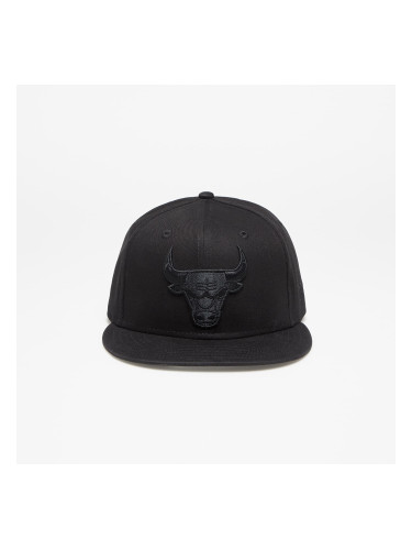 New Era Chicago Bulls NBA Black On Black 9FIFTY Black M-L