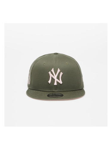 New Era New York Yankees Side Patch 9FIFTY Snapback Cap Medium Green S-M