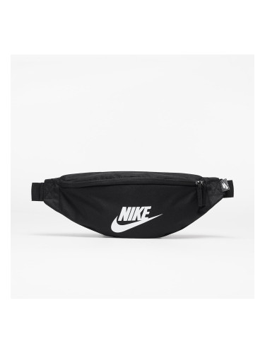 Чантичка за кръста Nike Waistpack Black/ Black/ White 3 l