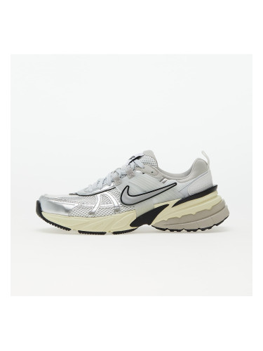 Сникърси Nike V2K Run Summit White/ Metallic Silver EUR 36.5