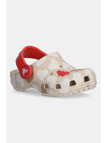 Детски чехли Crocs CLASSIC HEART PRINT CLOG в бежово 206832