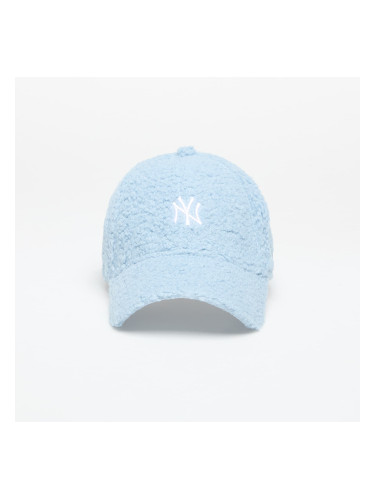 Шапка New Era New York Yankees MLB Womens Borg 9FORTY Adjustable Cap Pastel Blue/ White Universal