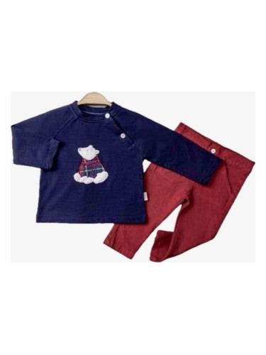 Комплект от пуловер в тъмносиньо и панталон в червено