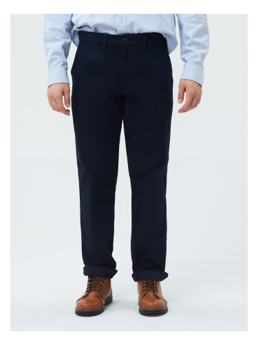 GAP Pants essential khakis in straight fit with Flex - Men