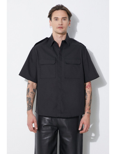 Риза Neil Barrett Loose Military Police Detail Short Sleeve Shirt мъжка в черно със стандартна кройка с класическа яка MY60216A-Y037-001N