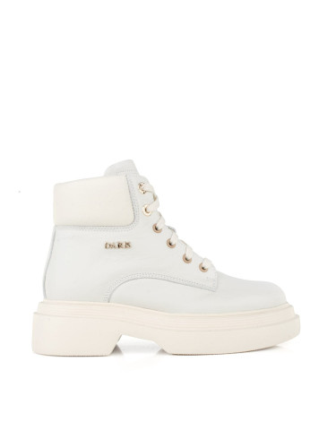 Дамски кожени боти в бледобежово w343