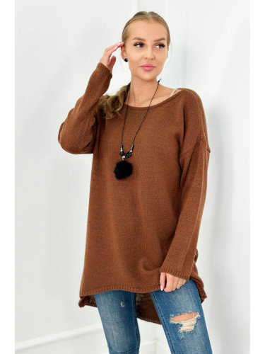 Sweater with necklace brown