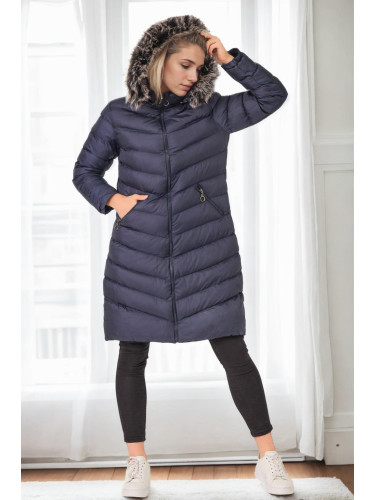 Z6690 DEWBERRY FUR HOODED WOMEN'S COAT-NAVY-1