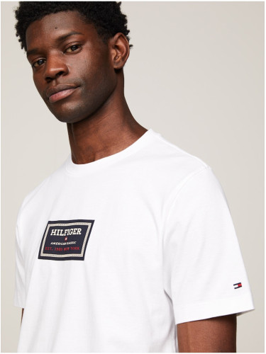 Tommy Hilfiger Men's White T-Shirt - Men's