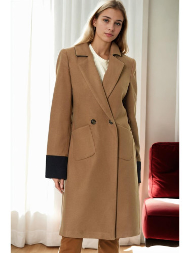 Z6640 DEWBERRY LADIES' COAT-CAMEL-1