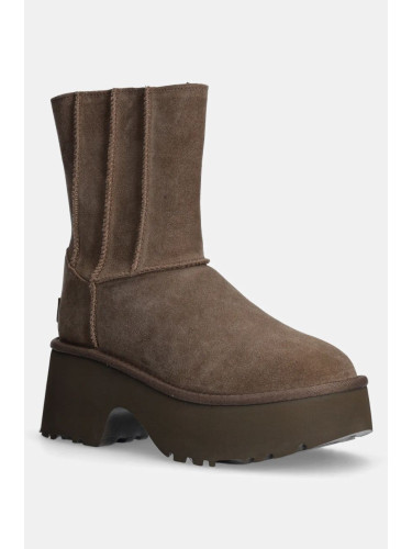 Велурени боти UGG Classic Twin Seam New Heights в кафяво с платформа с изолация 1158313-HCK