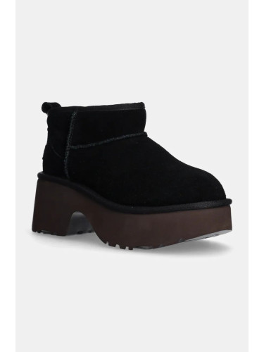 Велурени боти UGG Classic Ultra Mini New Heights в черно с дебел ток с изолация 1158311-BLK